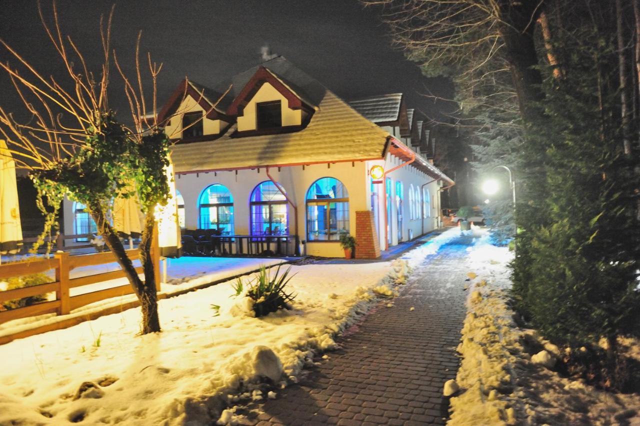 Malutkie Resort 라돔스코 외부 사진