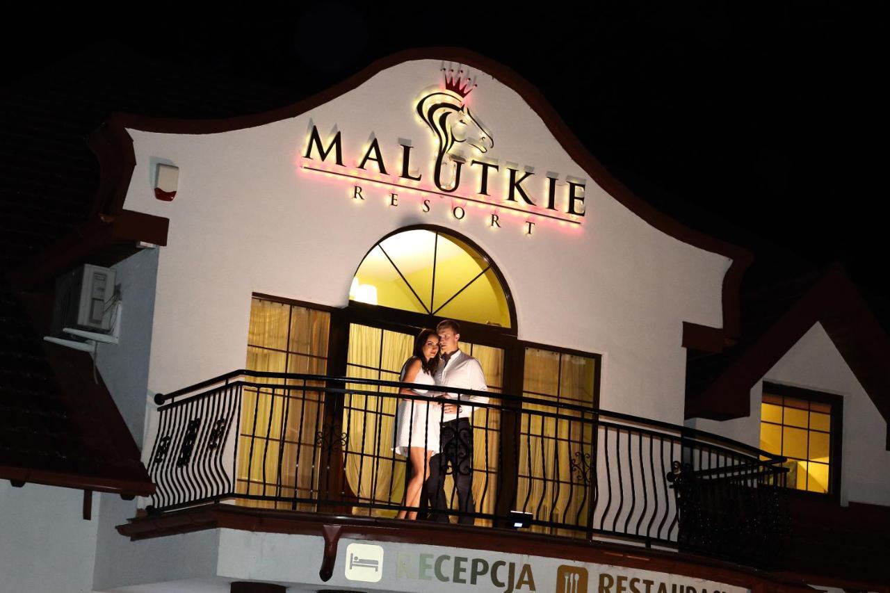Malutkie Resort 라돔스코 외부 사진